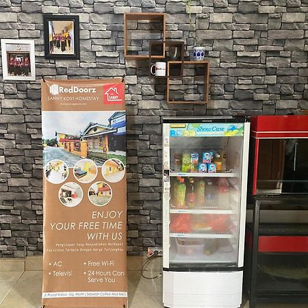 Reddoorz @ Jalan Padat Karya Prabumulih Perabumulih Exterior foto